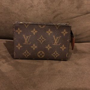 100% authentic Louis Vuitton mini purse/wallet